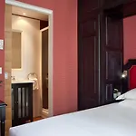 Serotel Lutece فندق