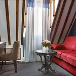 فندق Serotel Lutece باريس