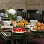 Serotel Lutece فندق