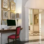 Serotel Lutece فندق 4*