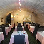 Serotel Lutece