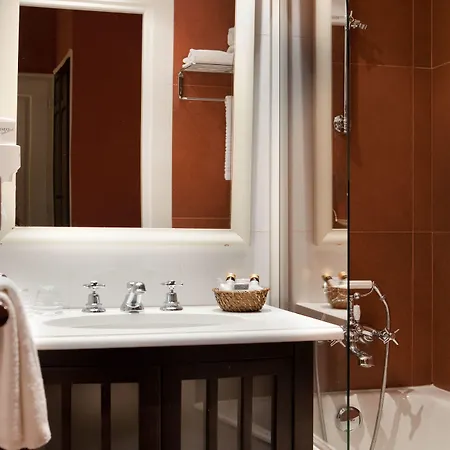 Serotel Lutece Paris