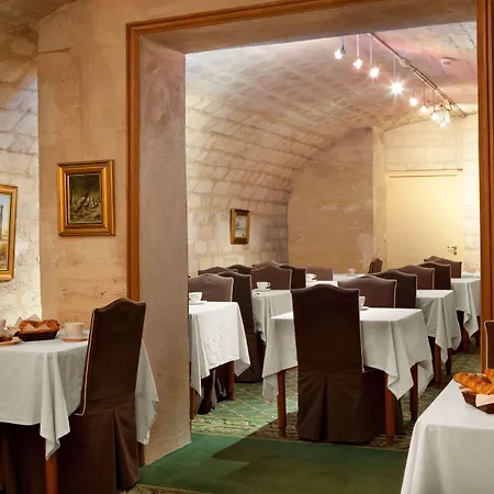 Serotel Lutece Paris