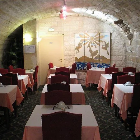 Otel Serotel Lutece Paris