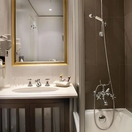 Otel Serotel Lutece 4*