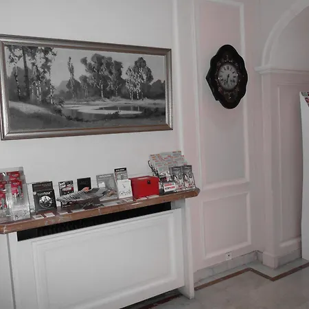Otel Serotel Lutece 4*