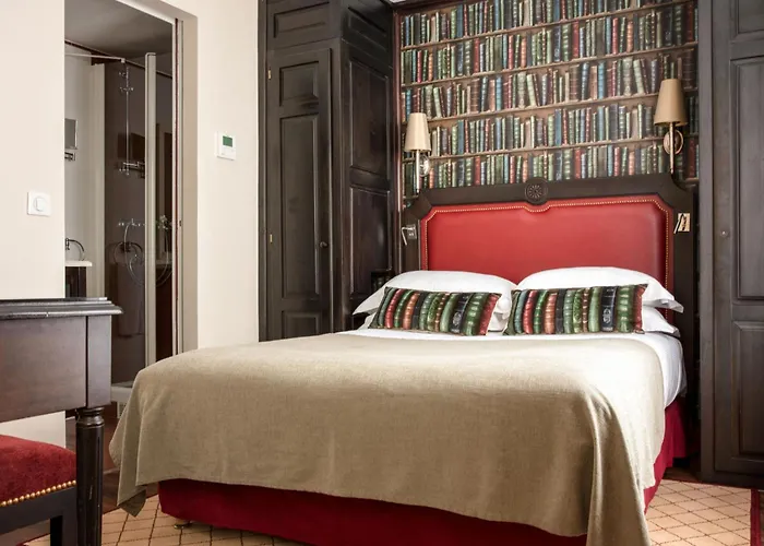 Serotel Lutece Otel 4*