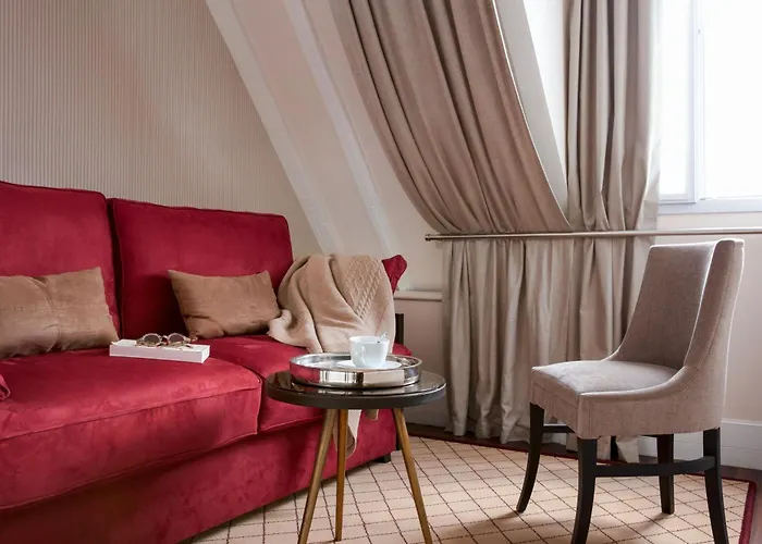 Serotel Lutèce Hotel