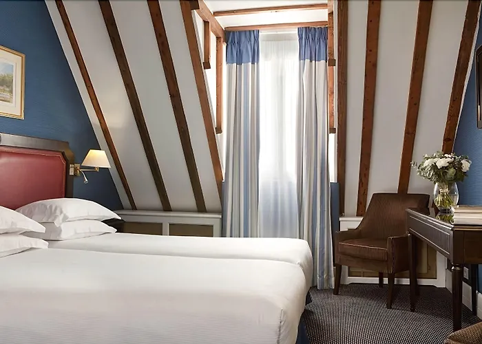 Serotel Lutece 4*