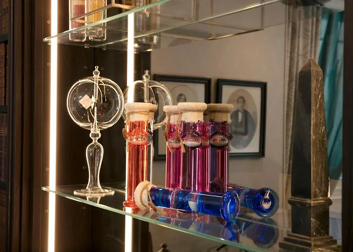 Hotel Serotel Lutèce Parigi