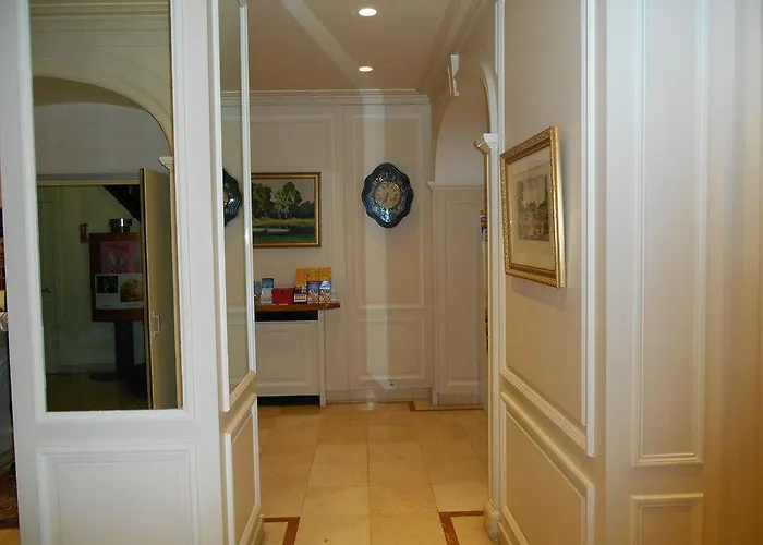 Serotel Lutece Otel Paris