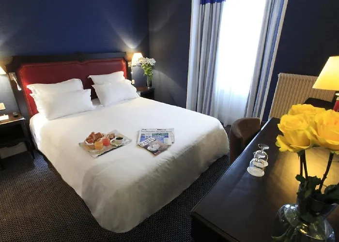 Serotel Lutece Otel 4*