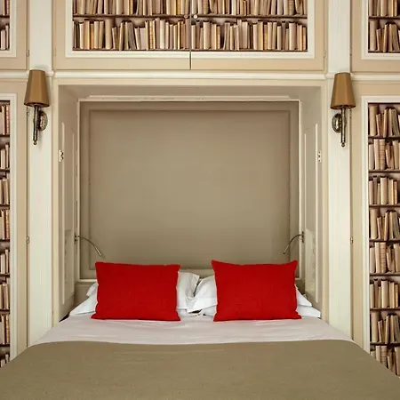 Serotel Lutece Hotel 4*