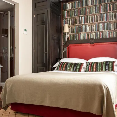 Serotel Lutece Hotel 4*